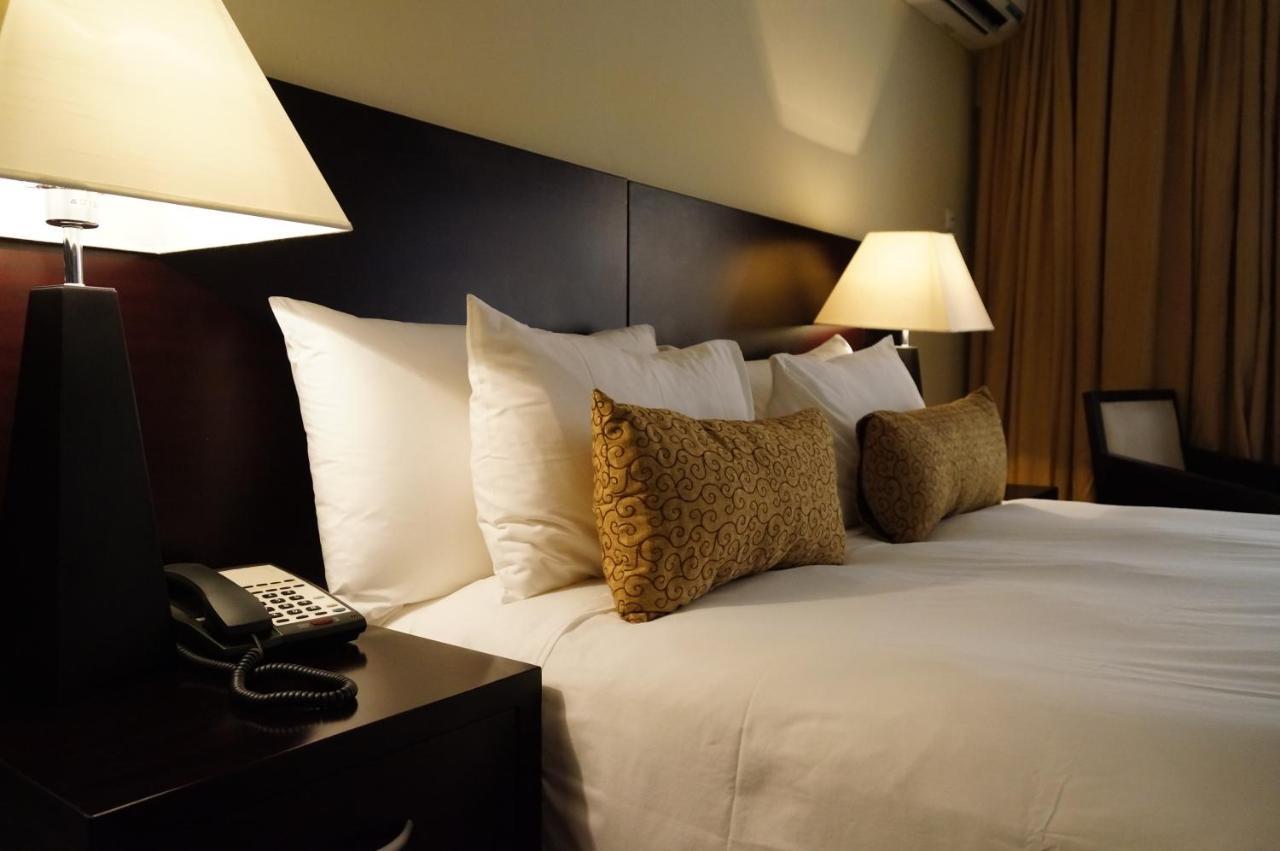 Hotel Royal キンシャサ エクステリア 写真
