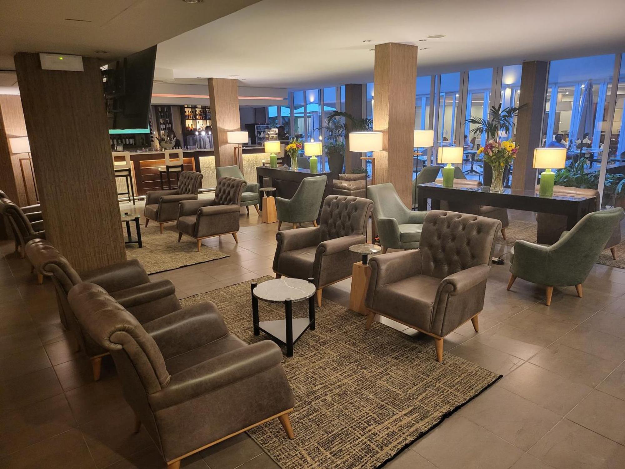 Hotel Royal キンシャサ エクステリア 写真